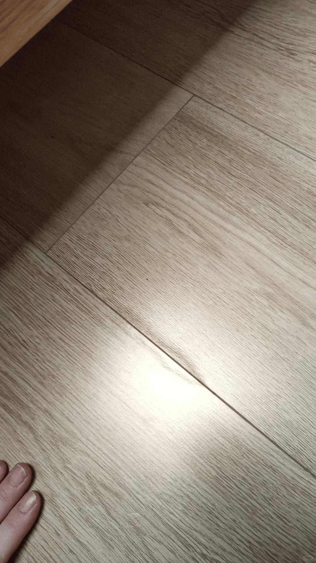 现在流行这种地板,美观无甲醛