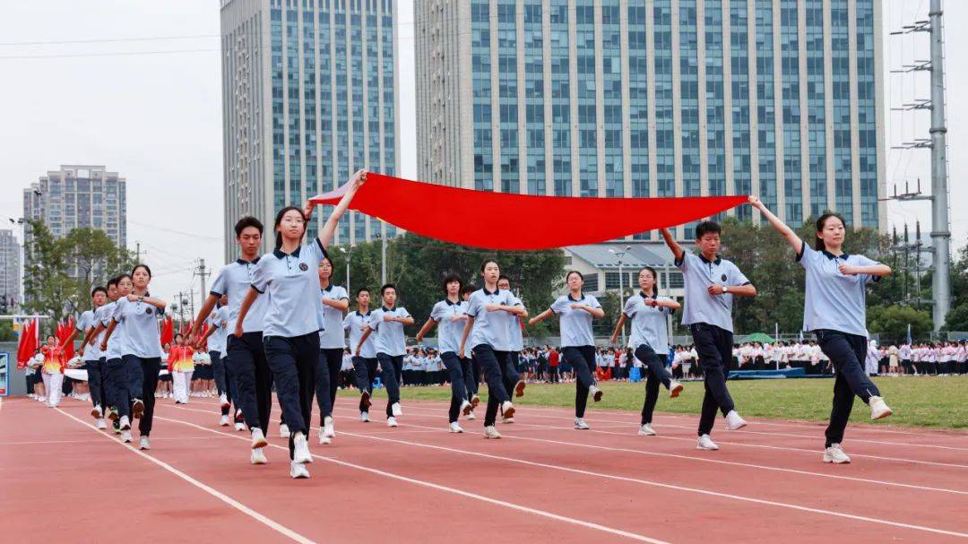 奔跑吧,不一young 的青春