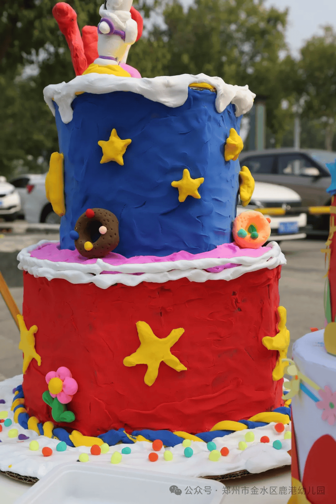 {童心向祖国 萌娃庆国庆}——鹿港幼儿园亲子国防手工作品展