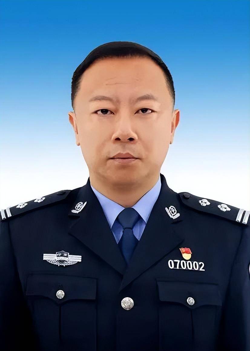 任厅级新职,"准80后"的他跨市调整