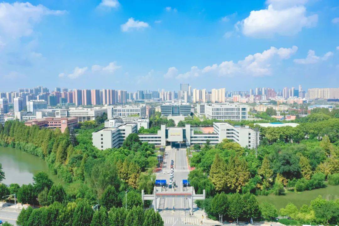 湖北工业大学 校门图片