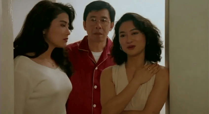 《城市女猎人》(1993)《轰天皇家将》(1990)把一些顶尖的女打星集结在