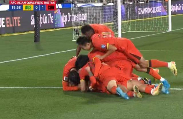 倒挂金钩丨在渐暖的南半球,国足没有暖意!