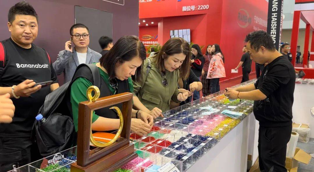 第十六届中国威海国际渔具博览会今日开幕_展会_参展_李晶