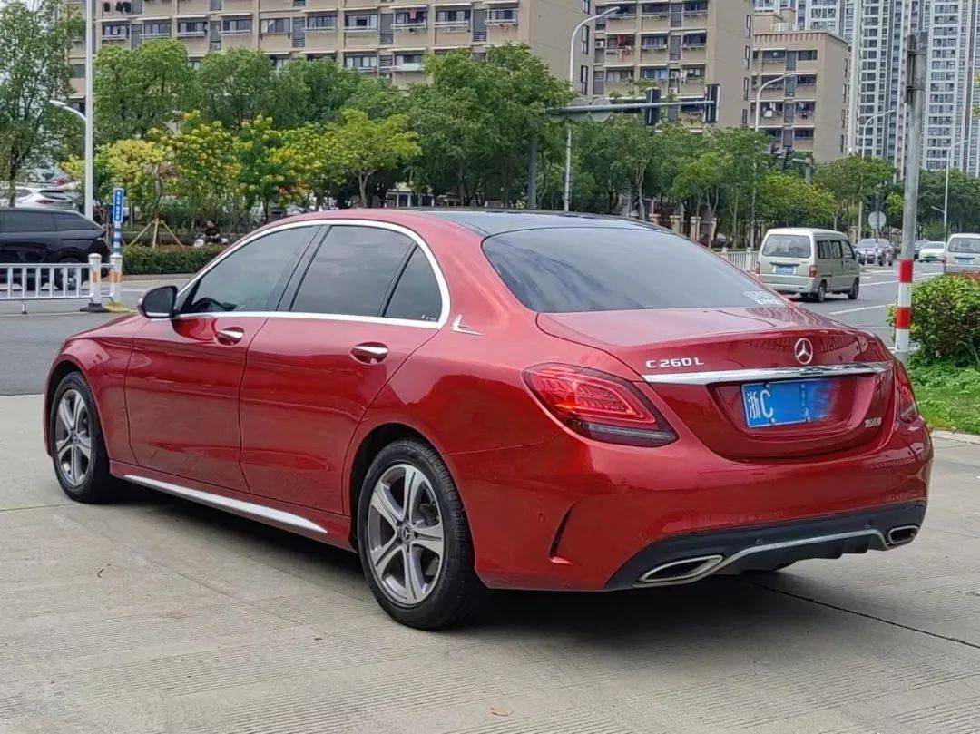 2019年 奔驰c260l 运动版 极品一手车况