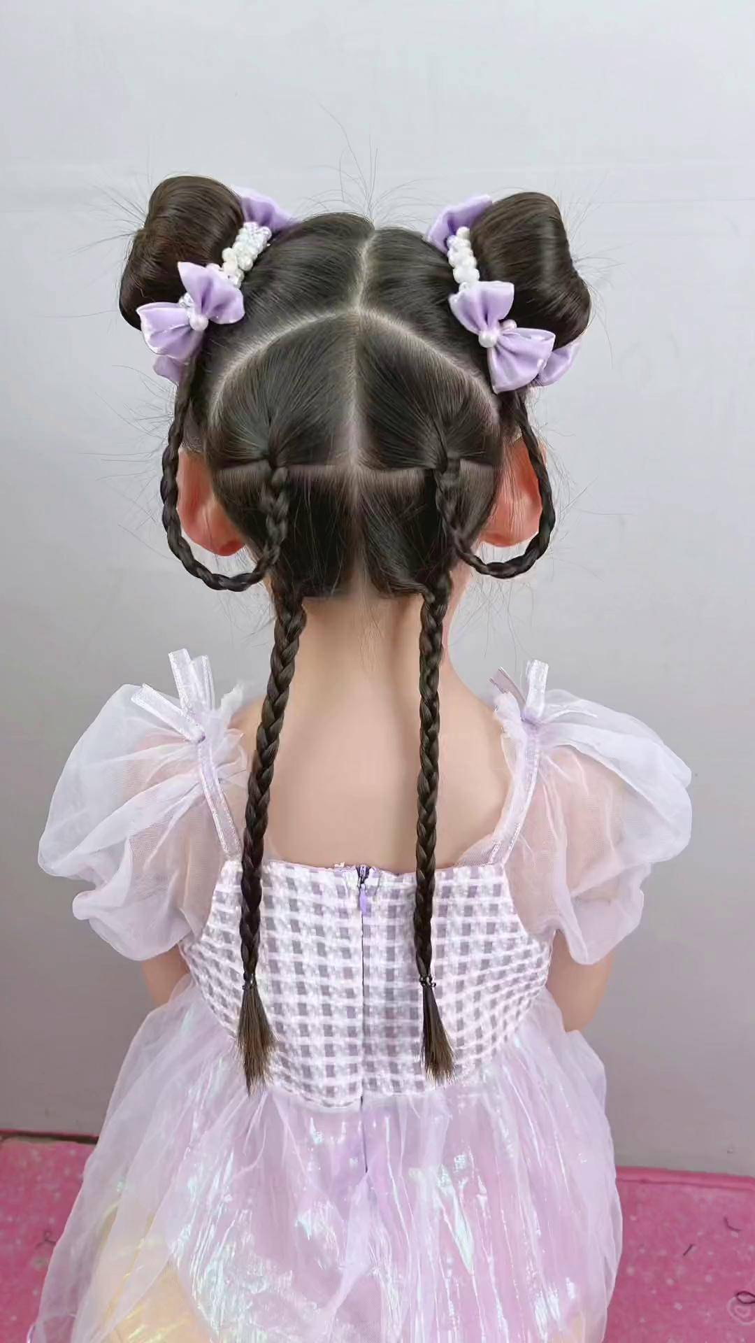 简单又凉快的双丸子头丸子头 儿童编发 夏日清凉发型 编发教程