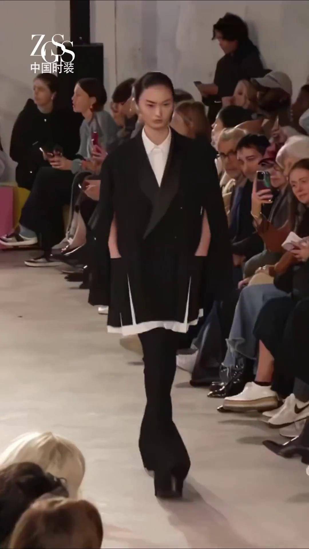 伦敦,米兰,巴黎四大时装周,获封"亚洲秀霸时尚 时装 中国时装