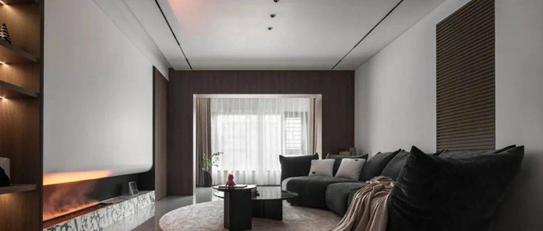 180㎡意式极简风住宅 | 家的艺术、生活的诗篇_空间_棕色_橡木