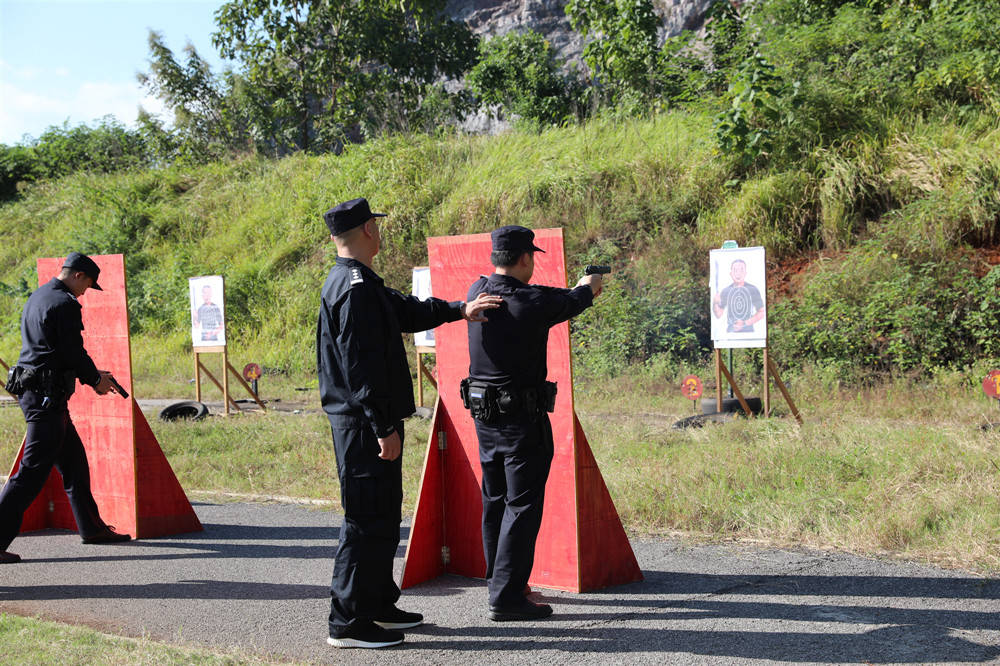 火力全开2警察局图片