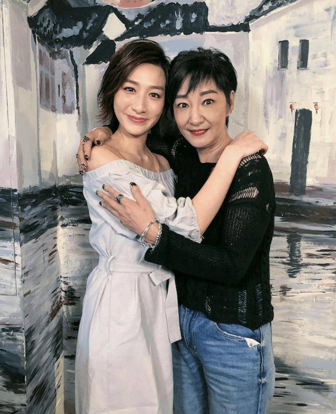 前男友去世!tvb前女星雪梨开通社交网!称无悔未婚产子:看不开我早死了