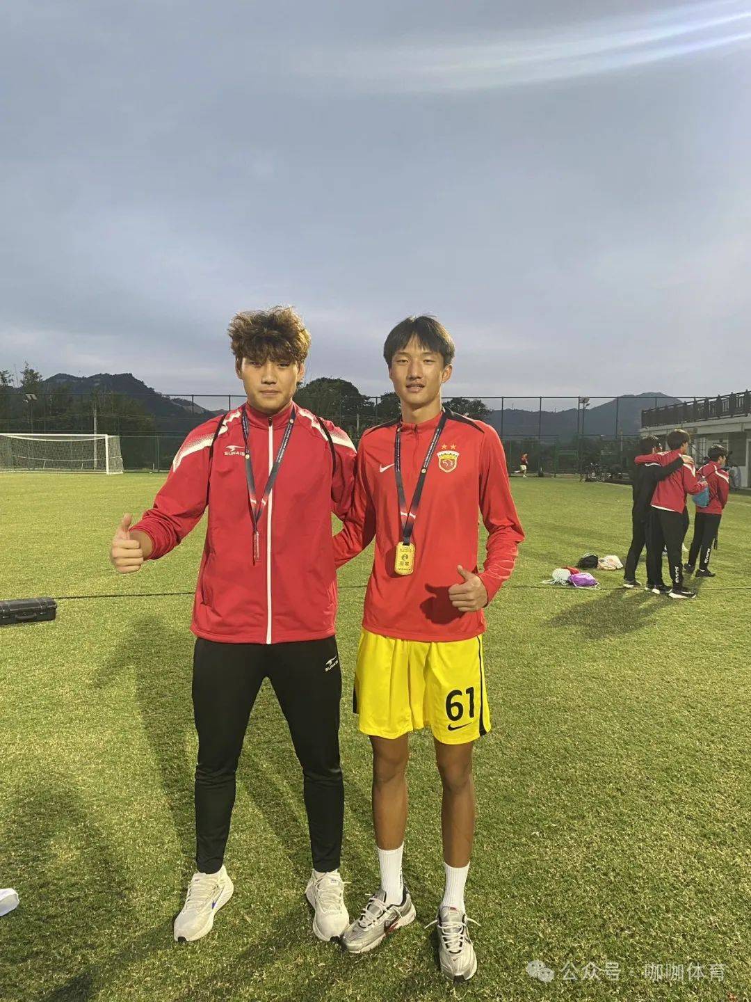 津门虎),张洪福(广州俱乐部),刘宇昂(辽宁铁人),刘文钦(上海海港)前卫