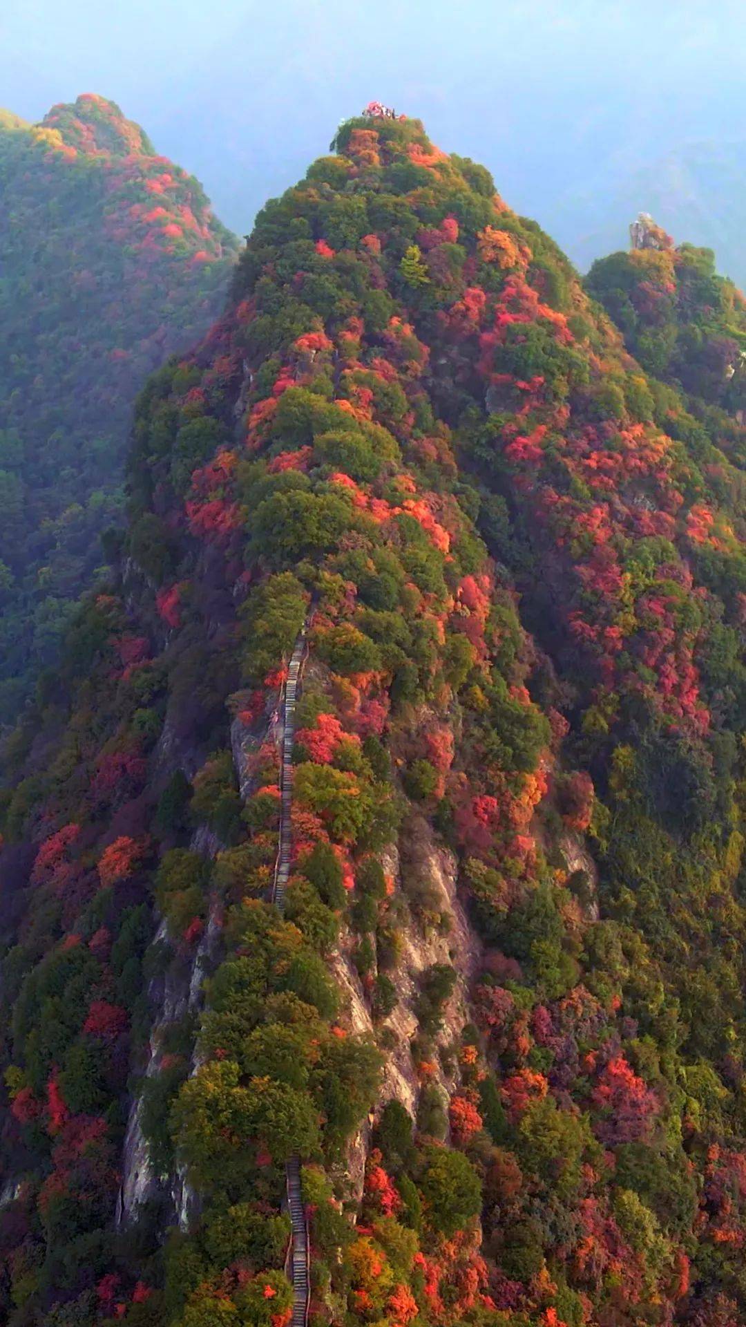 爬山好去处图片