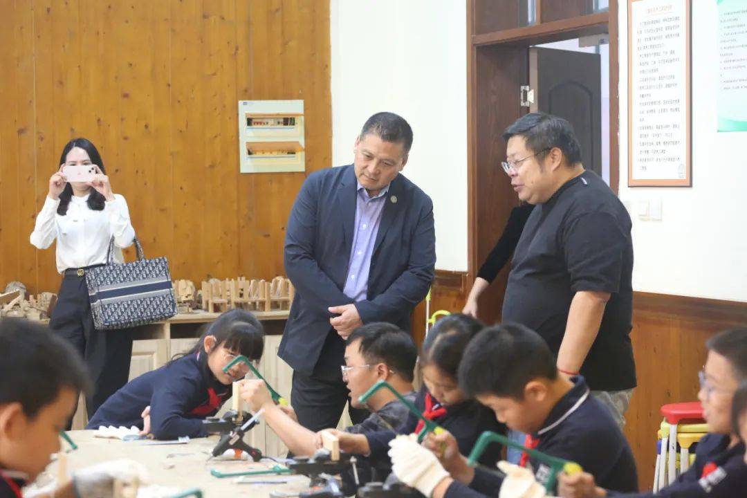 陶佳喜华中师范大学第一附属中学学校发展中心主任管璇华中科技大学