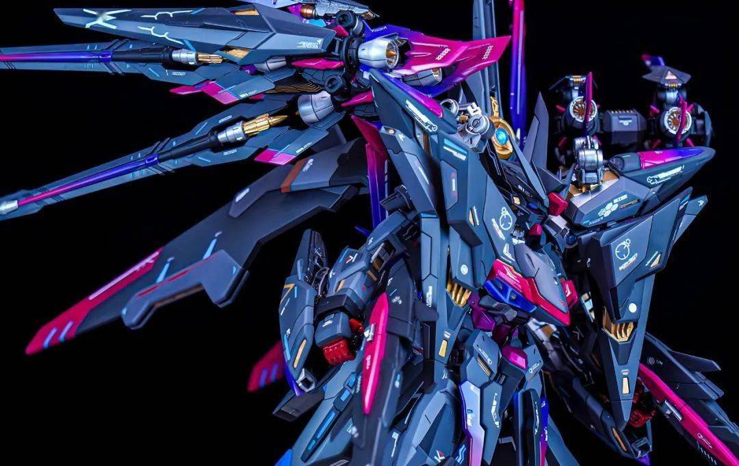 暗黑涂装配蓝紫渐变,打造天蚀高达反派机