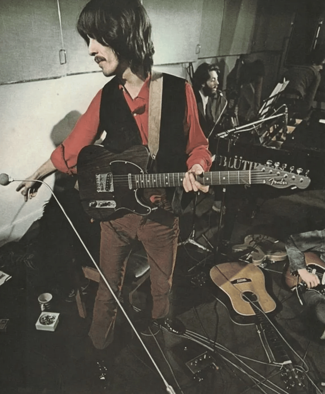 藤原浩这次把"闪电"印上了吉他_fender_乔治·哈里森_合作