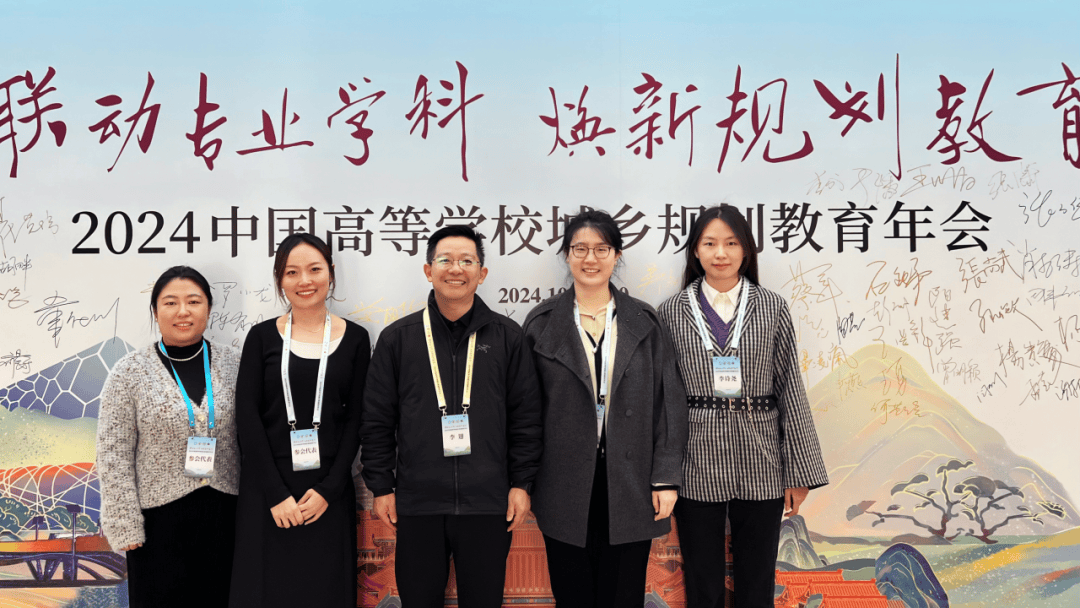 钱云,毕波两位教师获得wupencity国际竞赛优秀指导教师.