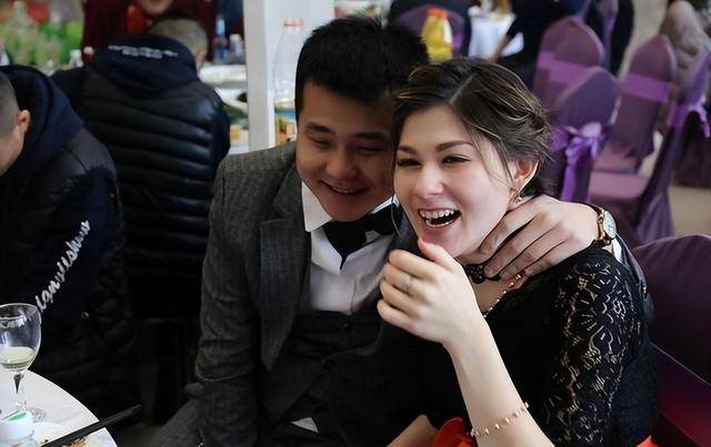 荷兰姑娘嫁到中国会后悔吗?洋媳妇:太委屈了!文化差异太大了!