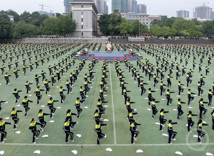 南川中学拍摄地图片