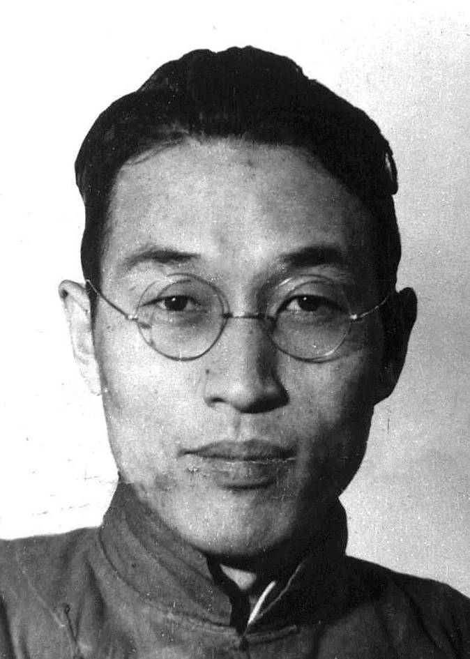 作为中国的第一批考古学者,梁思永先生的贡献不仅于