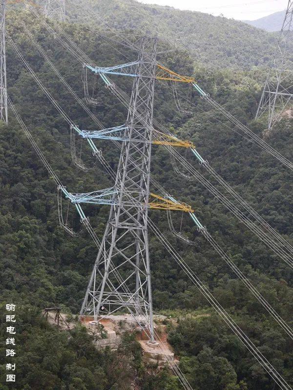 悬垂型杆塔又分悬垂型直线杆塔与悬垂型转角杆塔.