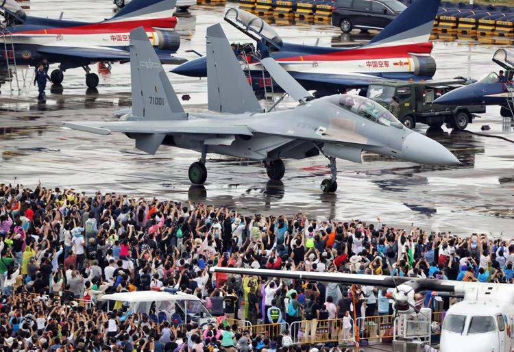 第十五届中国航展闭幕，签约金额超2800亿人民币