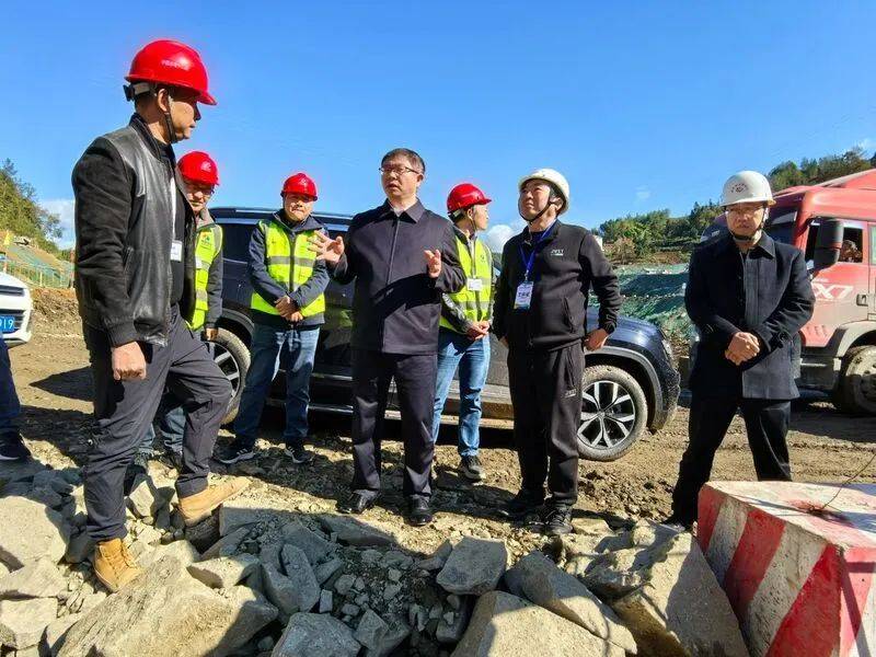 达州市水务局主要领导率队实地调研固军水库项目建设工作固军水库截流