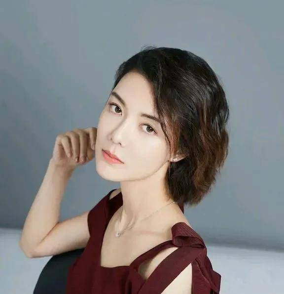 车晓:从荧幕新星到实力演技派的华丽蜕变