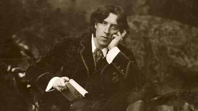 王尔德名言 来自搜狐网