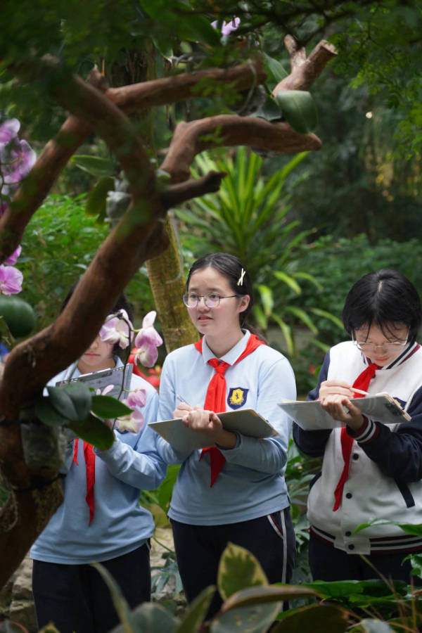 你好,隔壁邻居! 园南中学携手大学和公园建"20分钟科创研学圈"