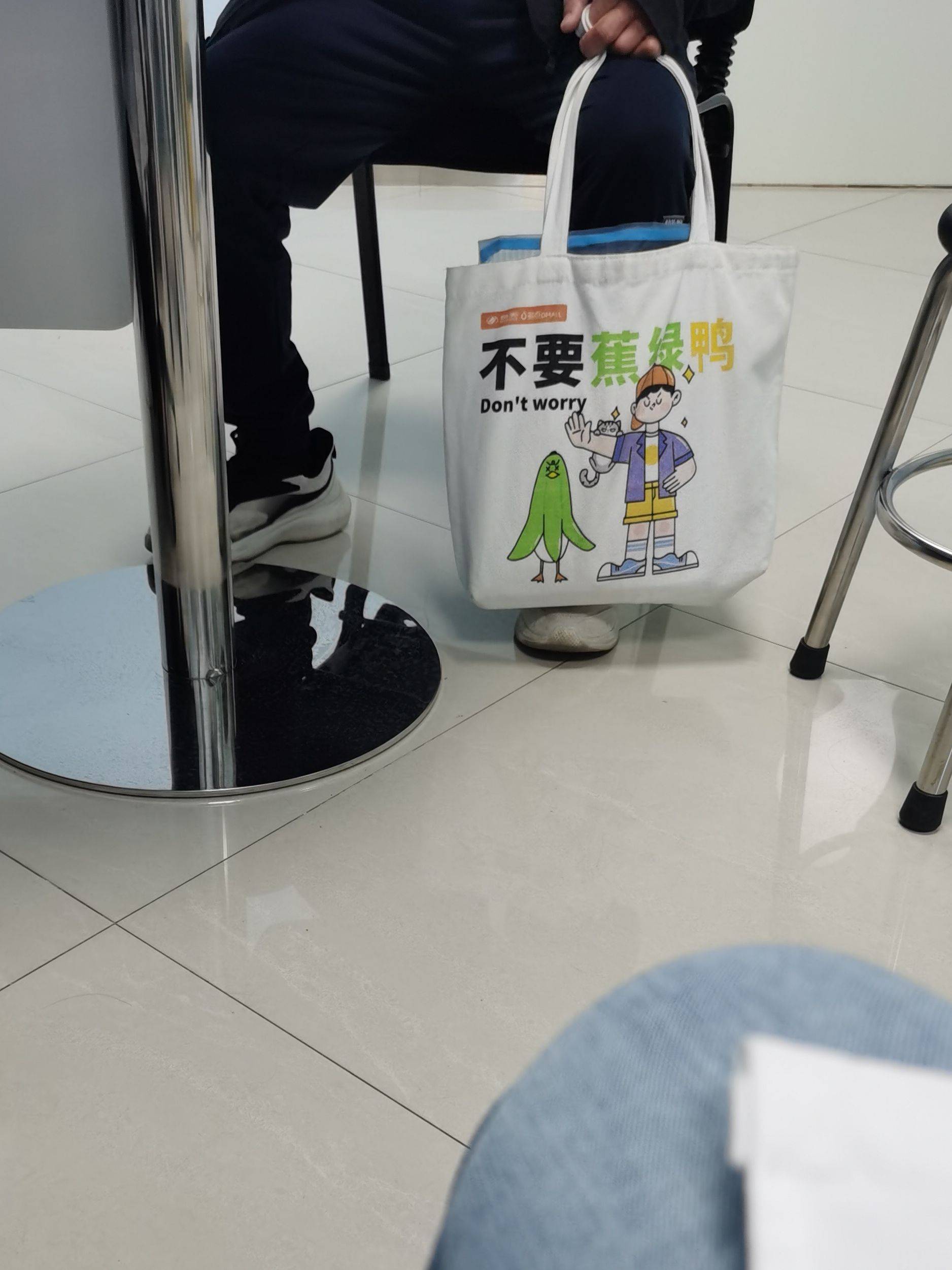 当精神科开进综合医院_患者_张晓鸣_林子乔