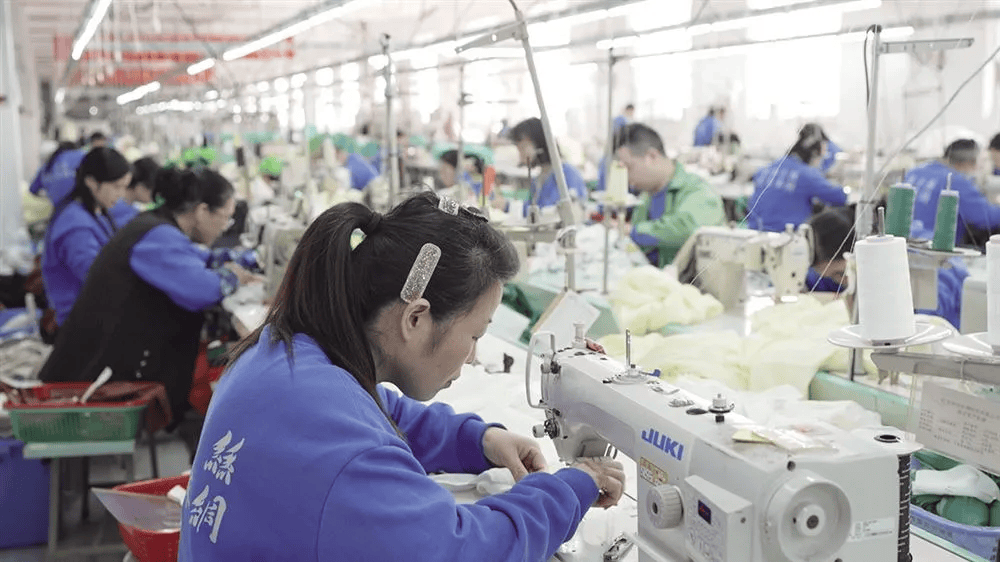 6亿元!盛泽纺企,迎战"黑五"_跨境_吴江_华佳