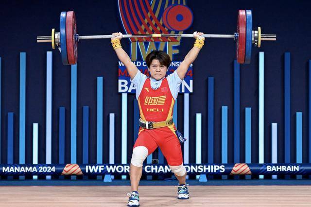 举重世锦赛向林香夺得女子49公斤级抓举金牌_挺举_李盛金_比赛