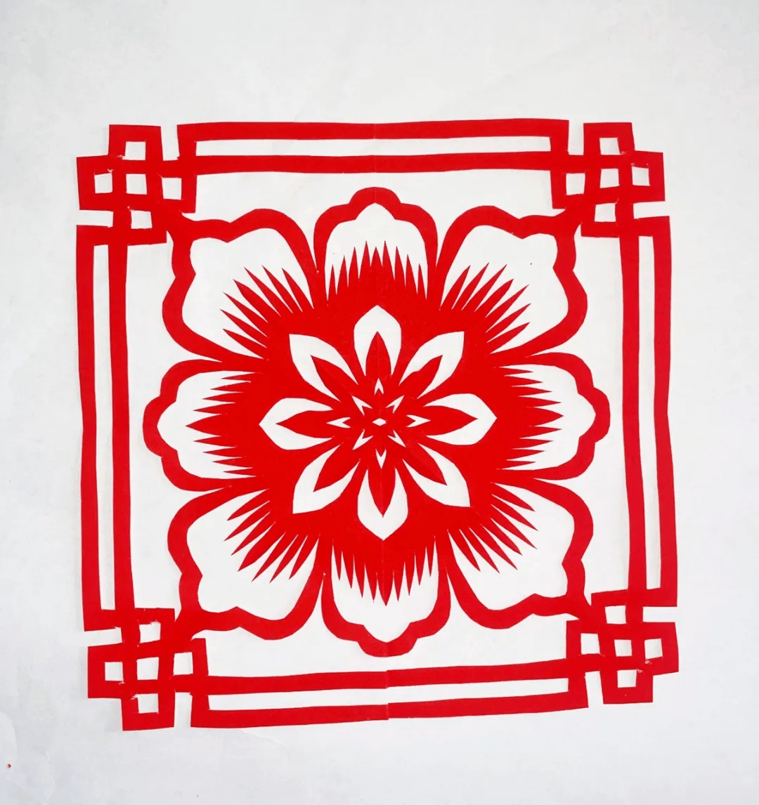 剪纸传承人剪刀下的脱稿民俗魅力作品赏析