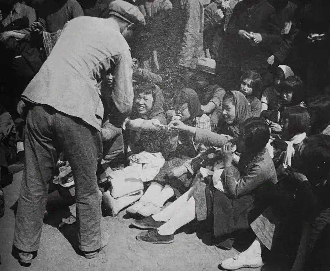 承"一二·九"精神,燃时代奋进之火