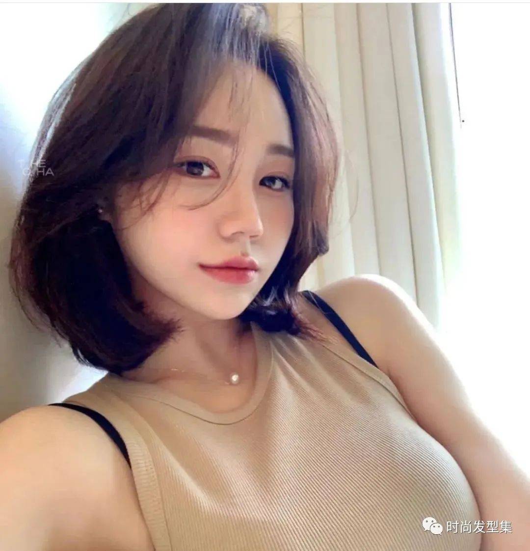 圆脸短发也纯欲秋天第一剪