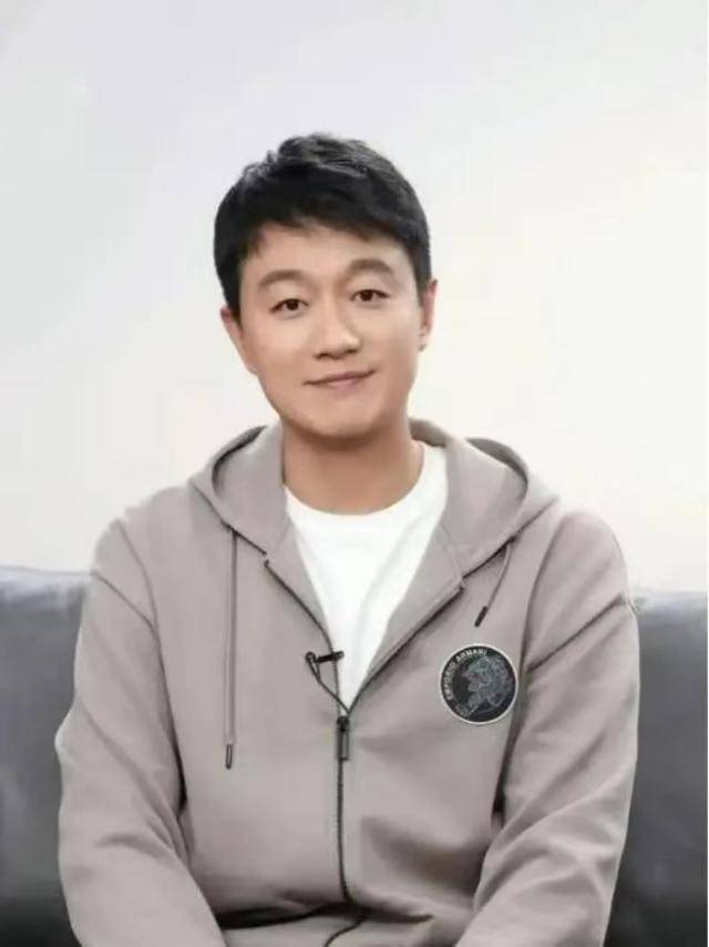 但是佟大为也用作品也回馈石雪了,两人私下也曾送过礼