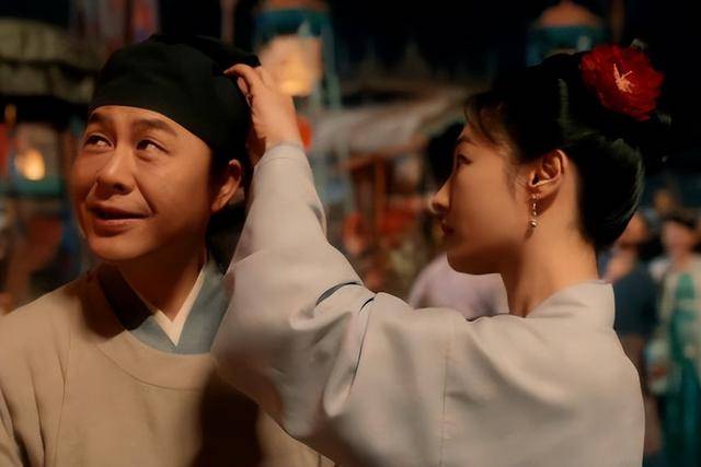從“萬(wàn)人捧”到“眾人罵”，這一路走來(lái)，張頌文到底做錯(cuò)了什么？