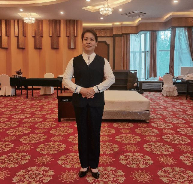 新疆迎宾馆的"服务之星"