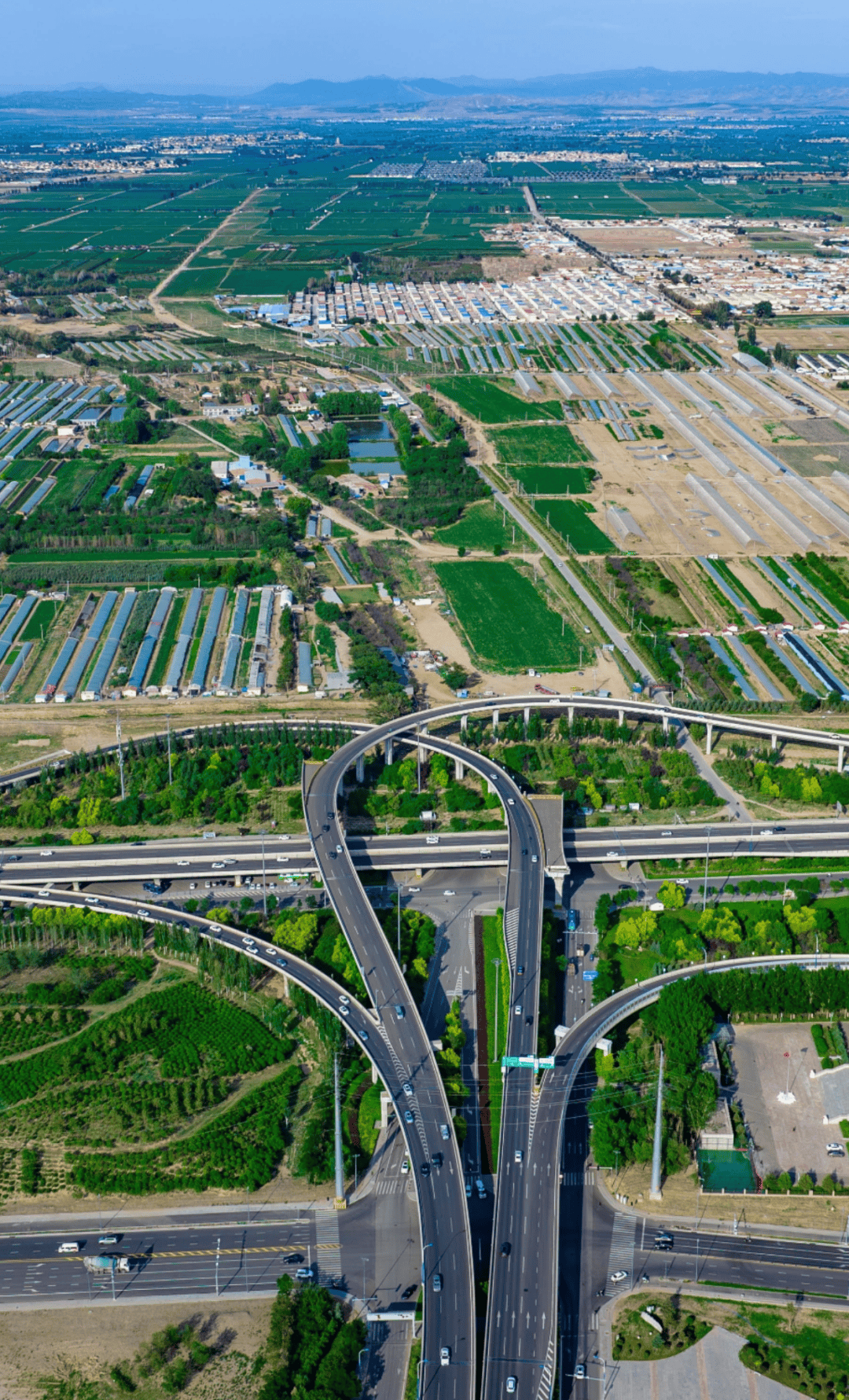 条条大路"通"呼和浩特_公路_交通网_建设