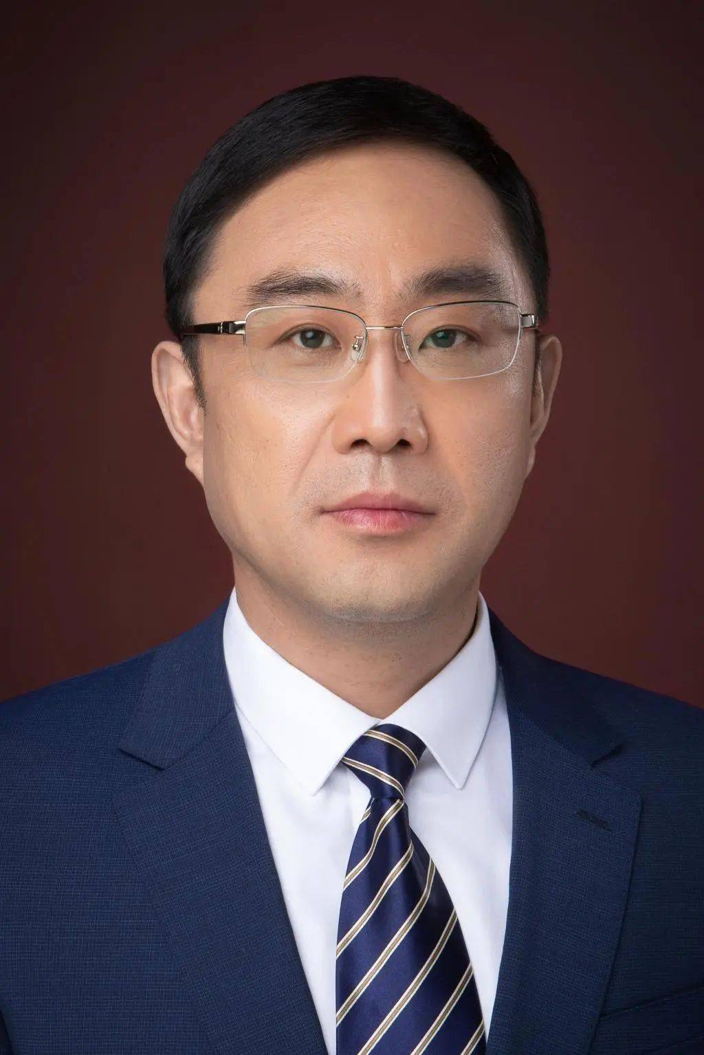 这所地矿高校迎来新任"一把手!