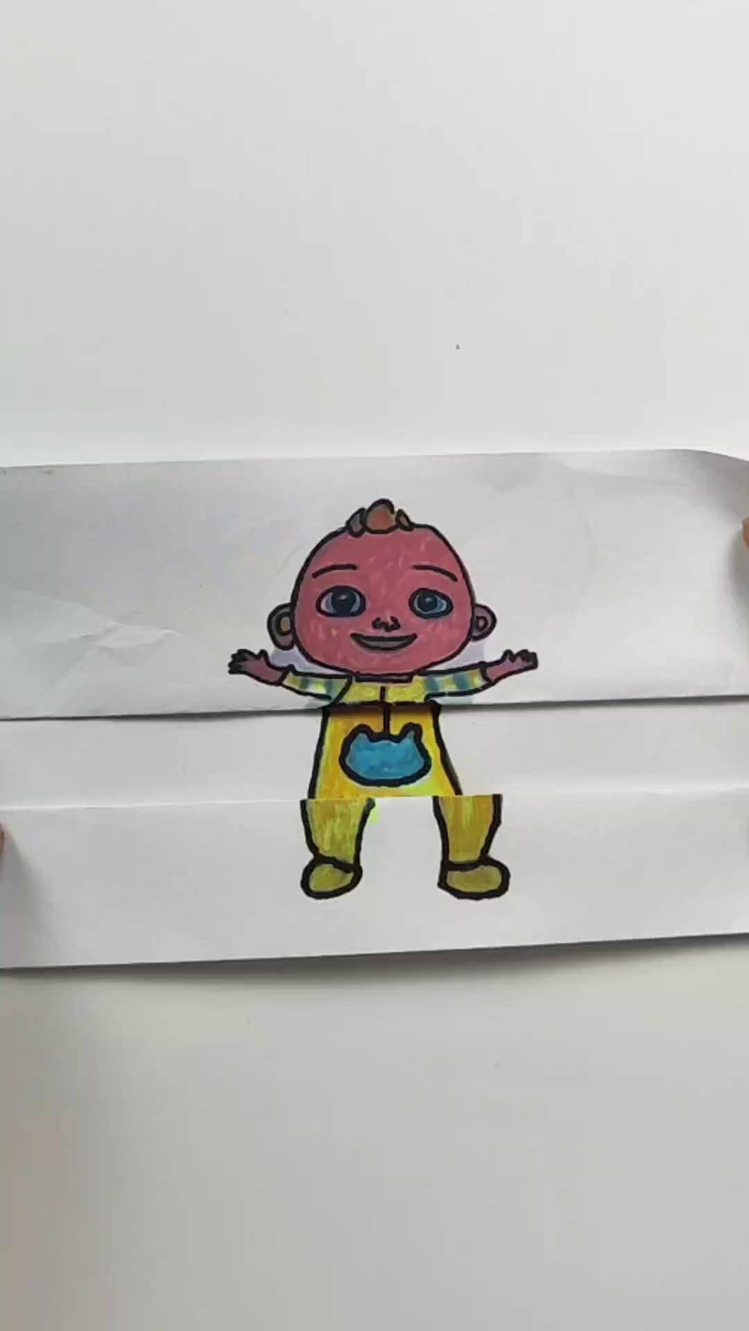 小泽画的啾啾长大后非常强壮,有六块腹肌