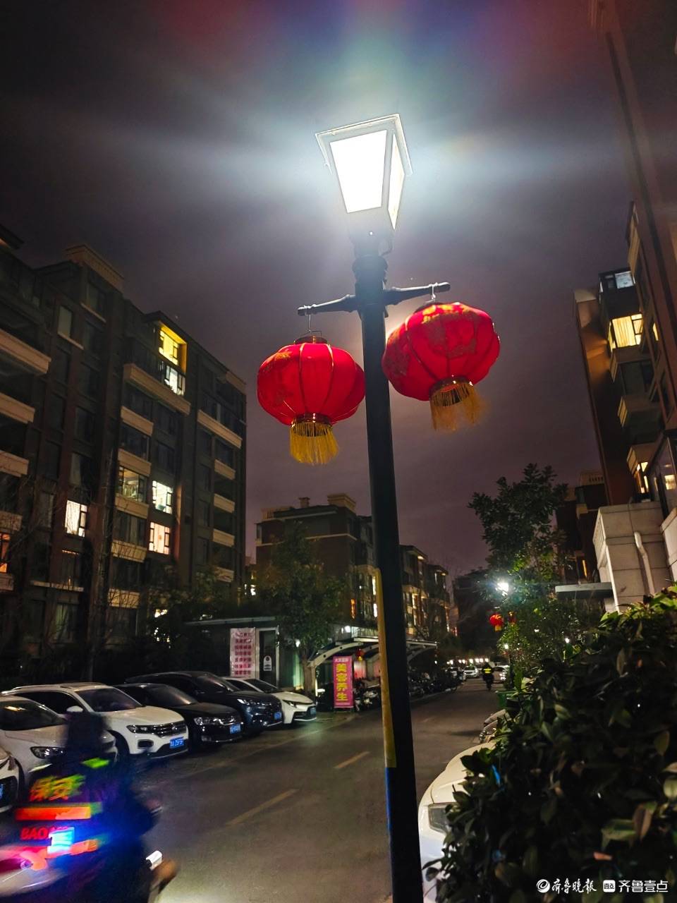 吉祥中国年 | 迎新春年味浓，夜幕下大红灯笼暖融融