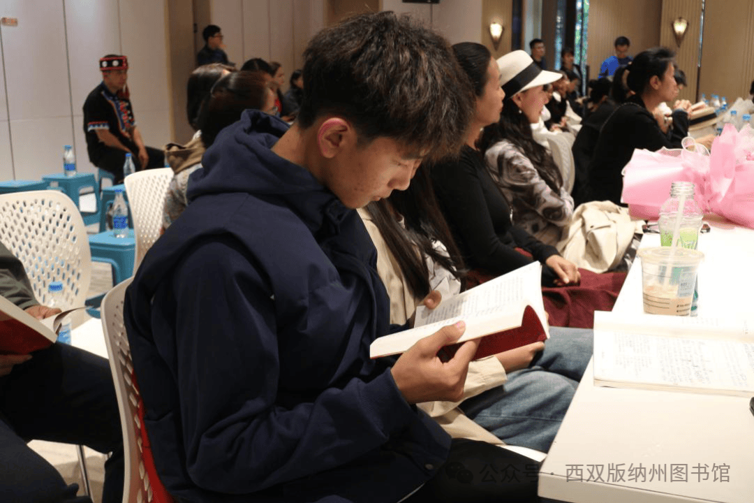 本土作家边八哥又添新作《浴火》