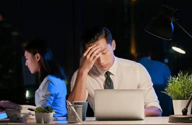 头发油腻掉发严重？这些根源你可能不知！