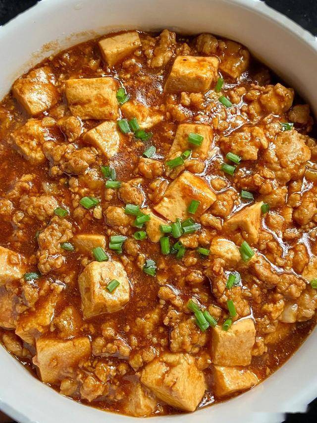 必学的8道年夜饭硬菜，美味就在眼前 年夜饭硬菜秘籍：8道菜的烹饪步骤