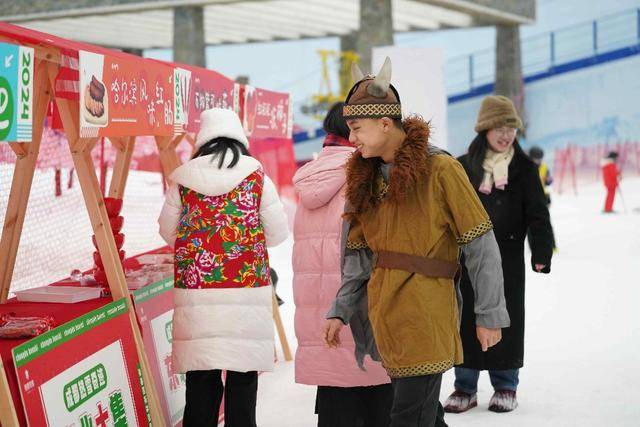 图片[2]-舞狮、打铁花、花灯巡游……古镇、景区年味渐浓 -华闻时空