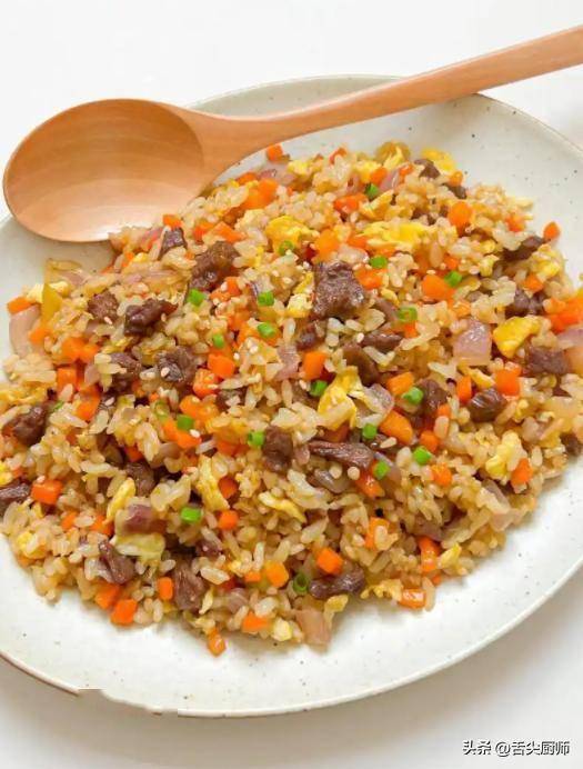 健康饮食：四道养肝菜品的制作秘籍