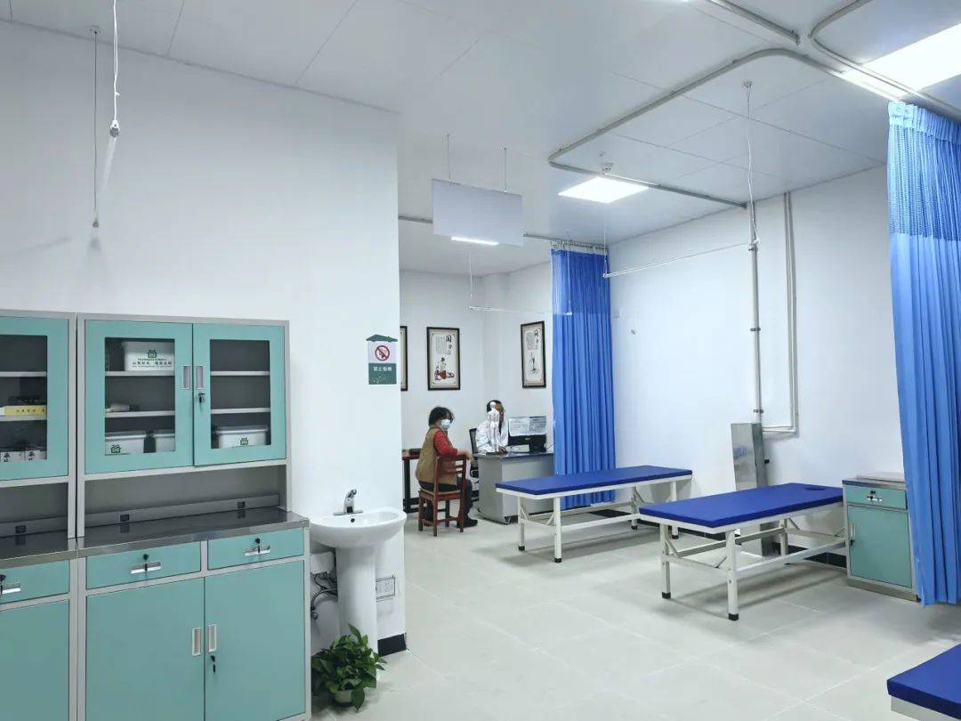 喜迁新址,两社区卫生服务站焕新升级