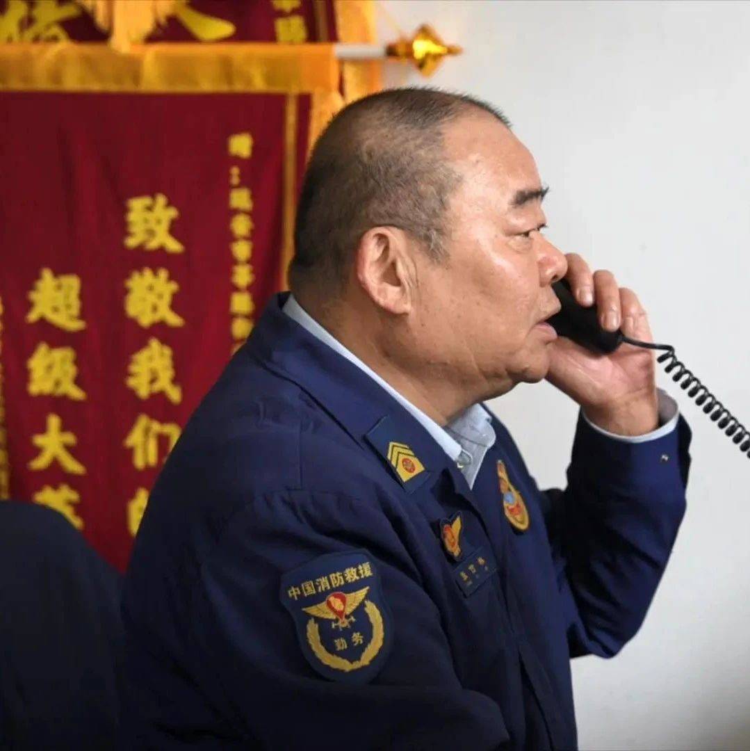 冲锋在救援一线36年 甘做城市“逆行者”——记瑞安市莘塍街道专职消防队队长张付林_事业_消防车_火灾