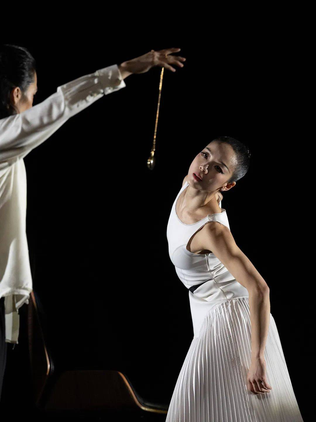 947剧讯 | 舞剧《白蛇》沪苏两城上演,焕新面貌续写传统故事的当代